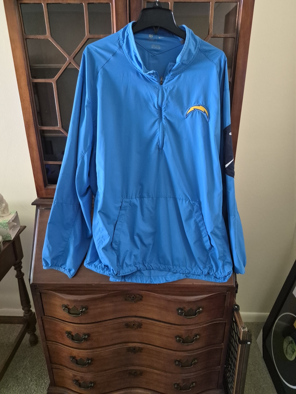 Los Angeles Chargers Blue Pullover Rain Jacket with Bolt Logo Size 3XL
